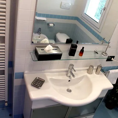 Ely's Lägenhet Romano D'Ezzelino