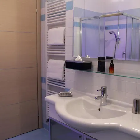 Ely's Lägenhet Romano D'Ezzelino