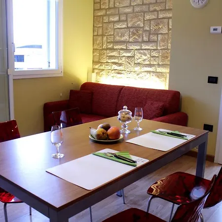 Apartment Ely's Romano D'Ezzelino