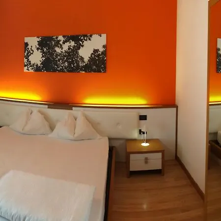 Apartment Ely's